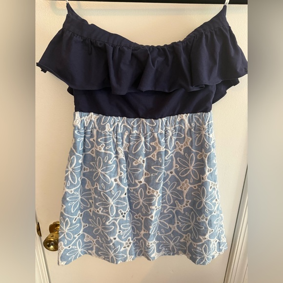 Lilly Pulitzer. Athens Tide Blue Hollar For a Dollar Eyelet Dress. Size Medium. - Picture 4 of 7